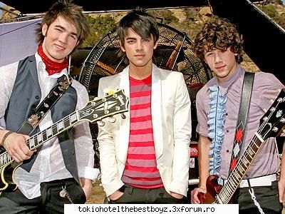 jonas brothers