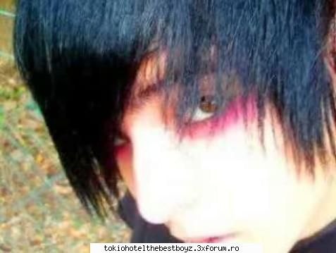 :)  :)  :) punem poze cu baieti emoemo boy