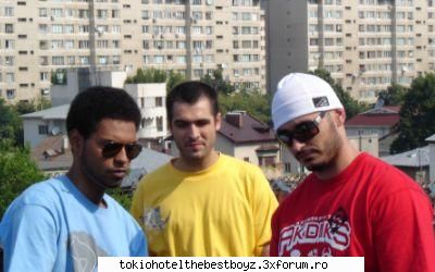 zale raku prima lui caseta audio fost albumul dangerous lui michael jackson, primit cadou. ascultat