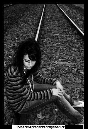 emo girl [img]