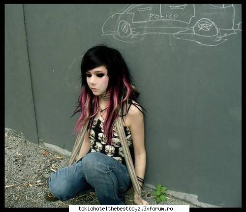 emo girl [img]