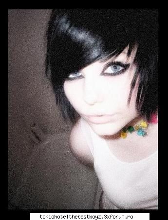 emo girl [img]