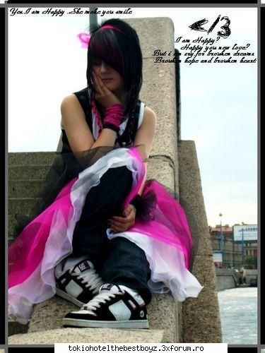 emo girl [img]