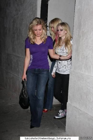 avril lavigne cemi place