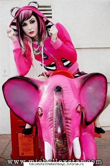 audrey kitching &nbsp; &nbsp;