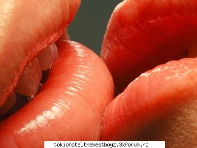 french kiss french kiss presupune atingerea limbii limba, dar limbii gura este gest romantic sau