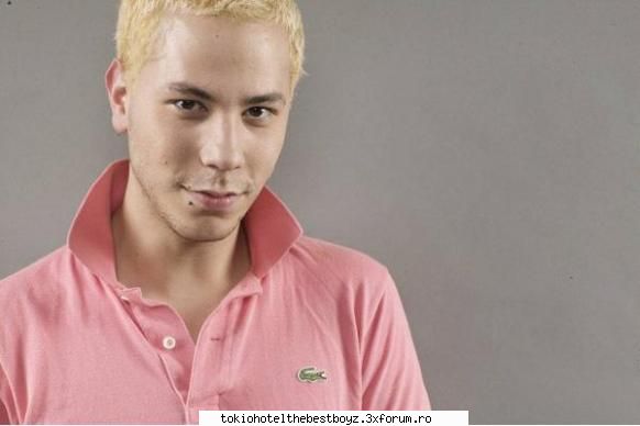christian chavez, pe coperta unei reviste 
membrul rbd christian chavez va aparea pe coperta unei