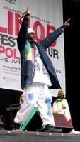 Hip hop fashion - Hip hop fashion is a distinctive style of dress - ���H I P-H O P���
